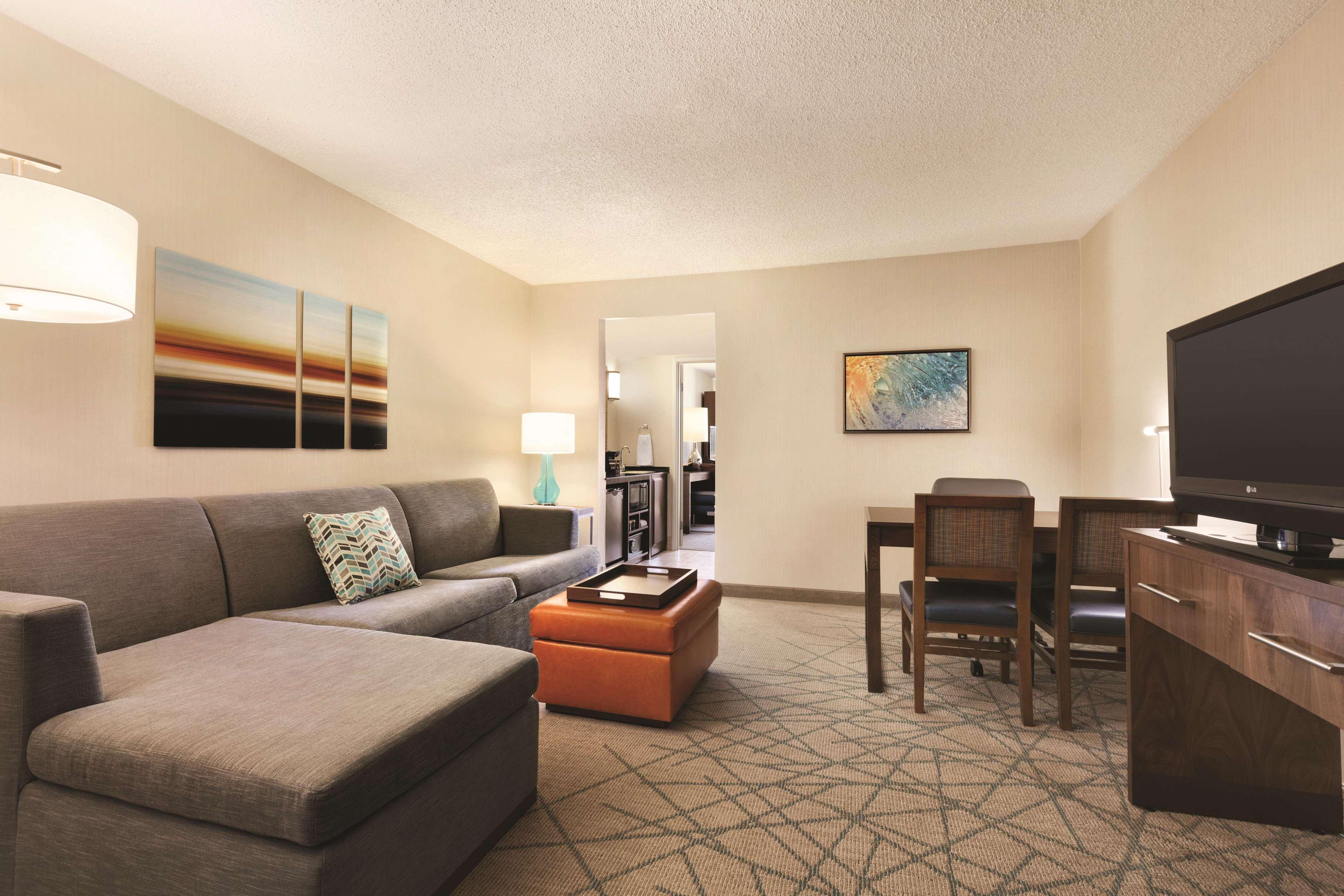 Embassy Suites San Luis Obispo Dış mekan fotoğraf