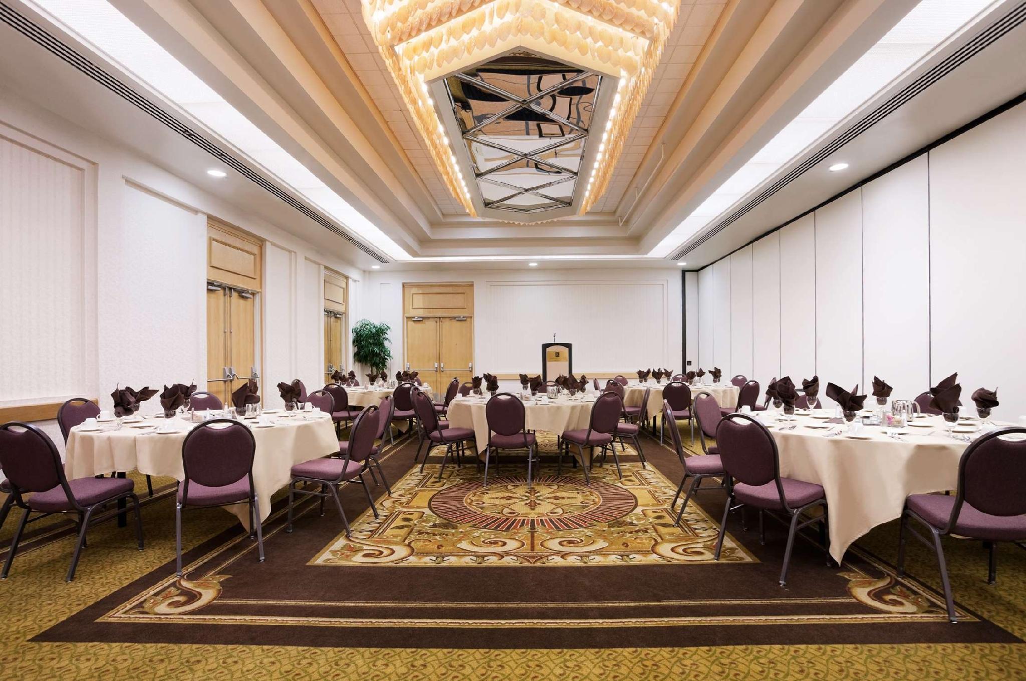 Embassy Suites San Luis Obispo Dış mekan fotoğraf