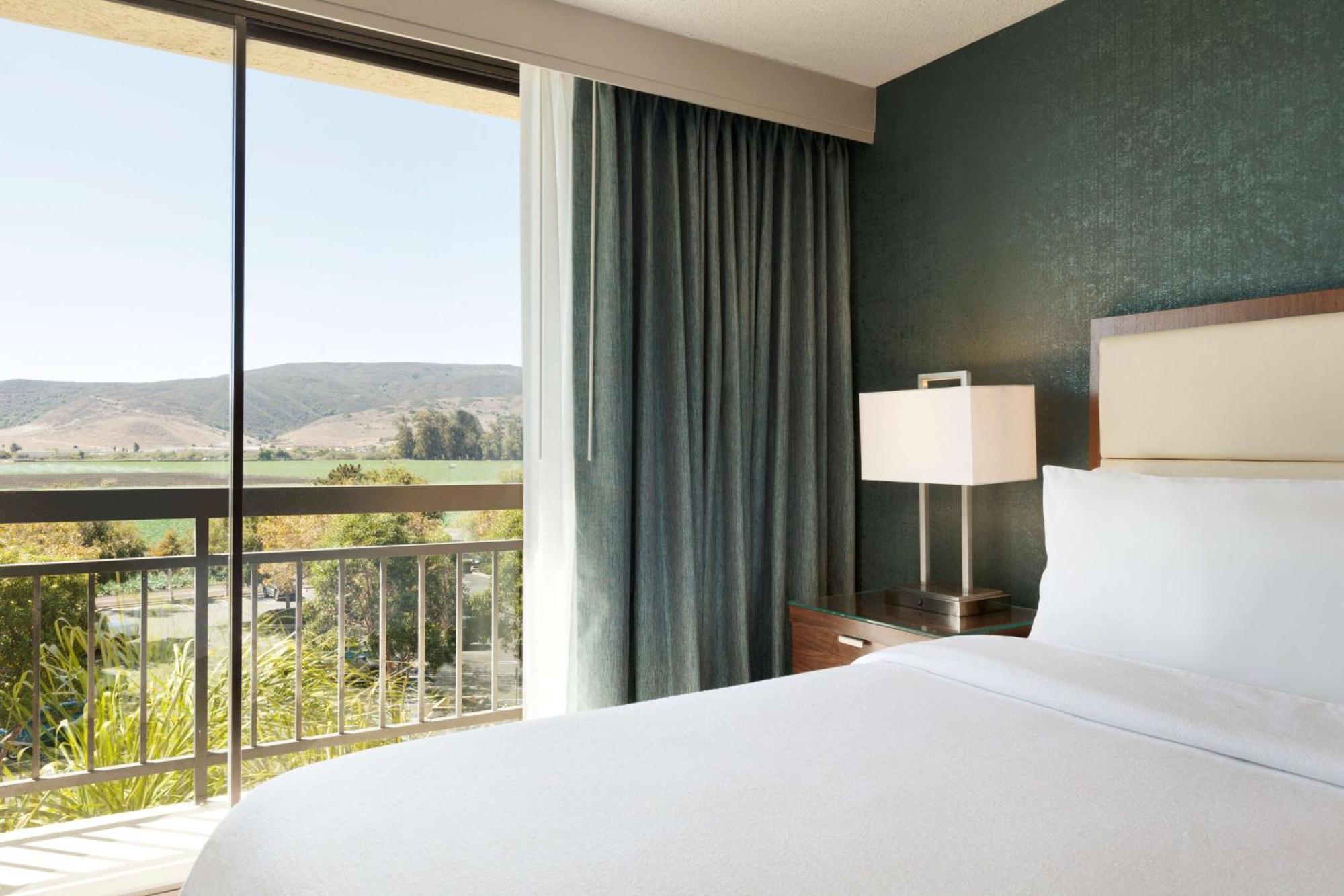 Embassy Suites San Luis Obispo Dış mekan fotoğraf