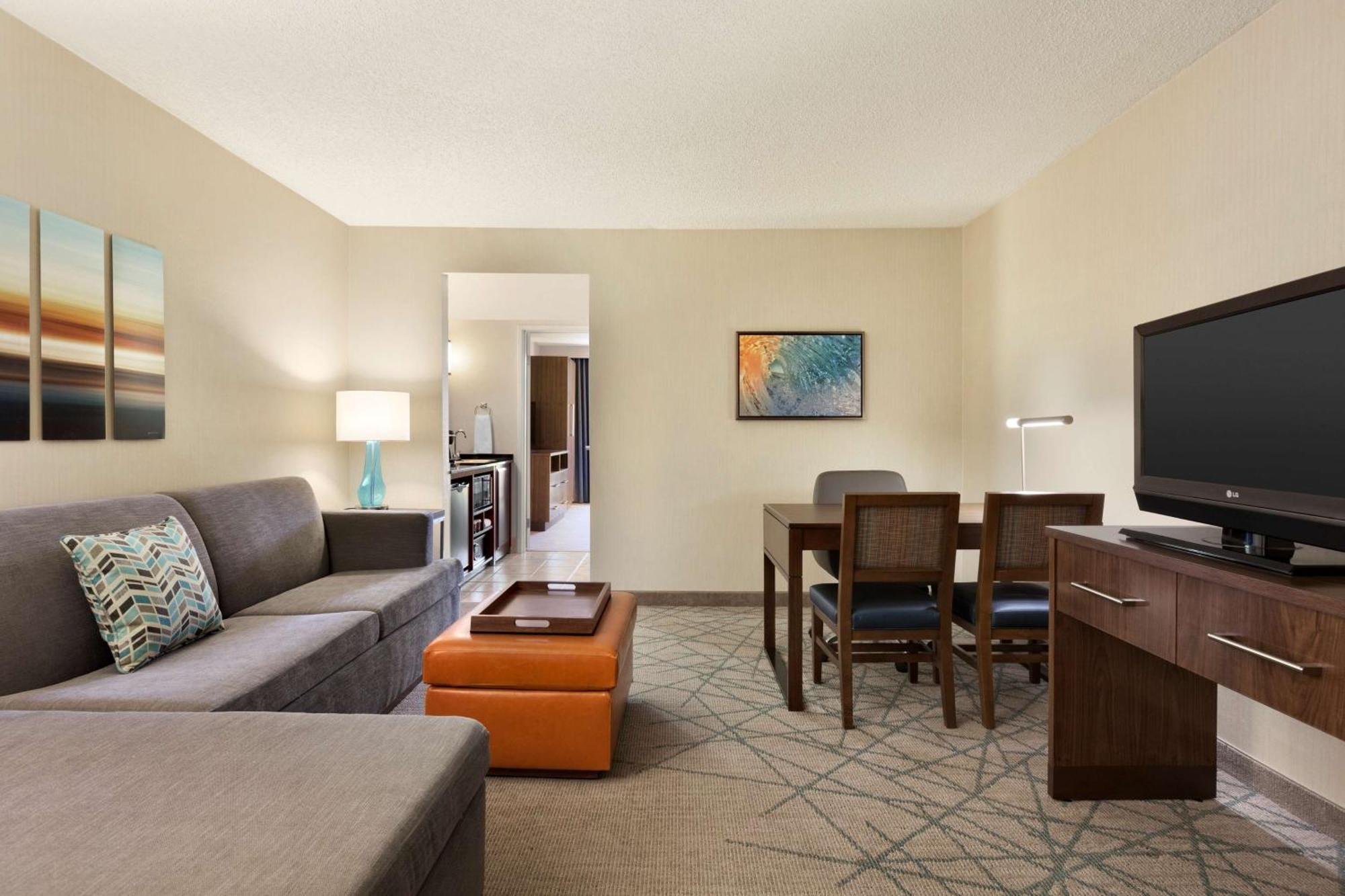 Embassy Suites San Luis Obispo Dış mekan fotoğraf